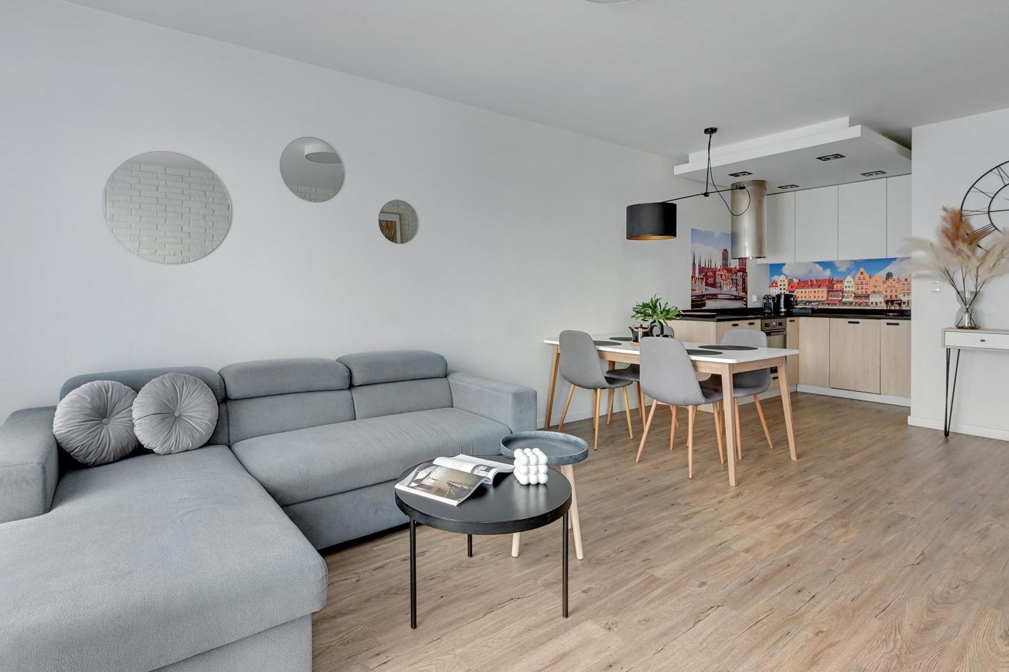 Angielska Grobla - City Center, Marina & Parking By Downtown Apartments Gdansk Bagian luar foto