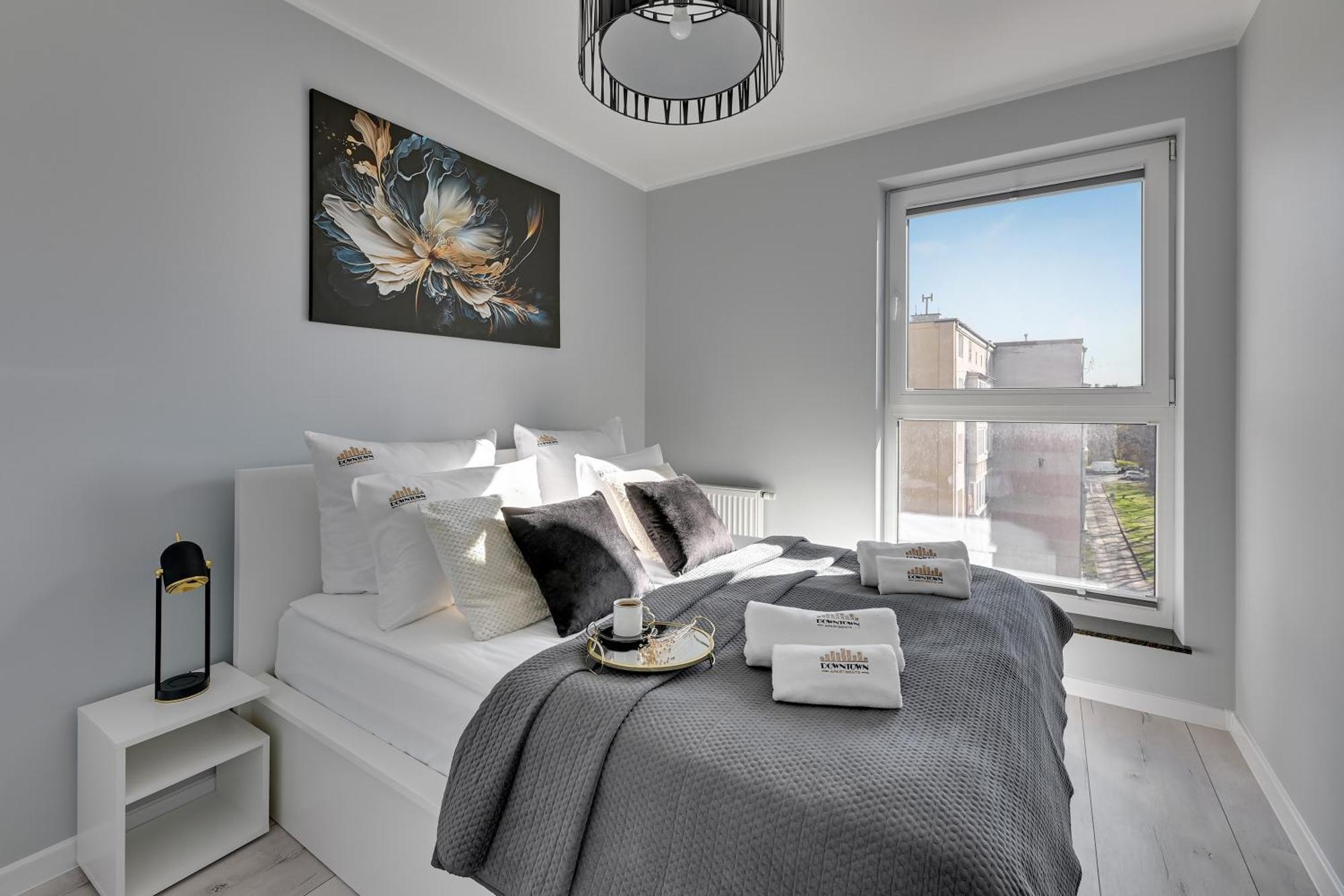 Angielska Grobla - City Center, Marina & Parking By Downtown Apartments Gdansk Bagian luar foto